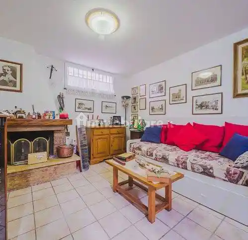 Casa indipendente in vendita a Viareggio