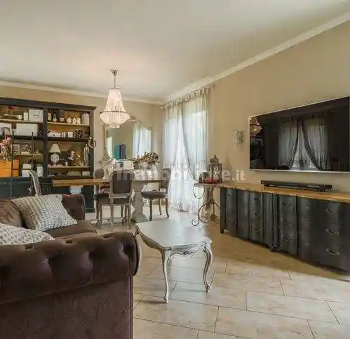 Villa in vendita a Viareggio