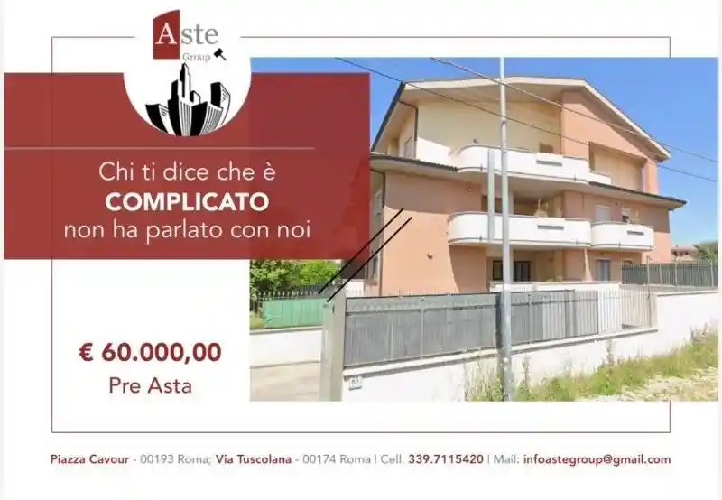 Appartamento in vendita a Roma