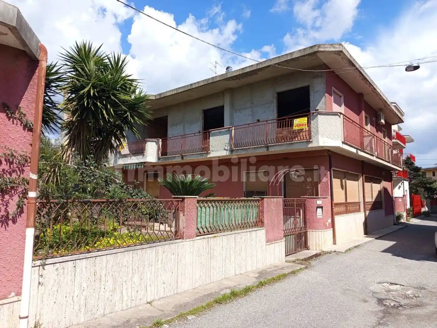 Villa in vendita a Locri