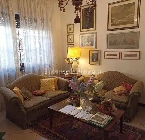 Villa in vendita a Viareggio