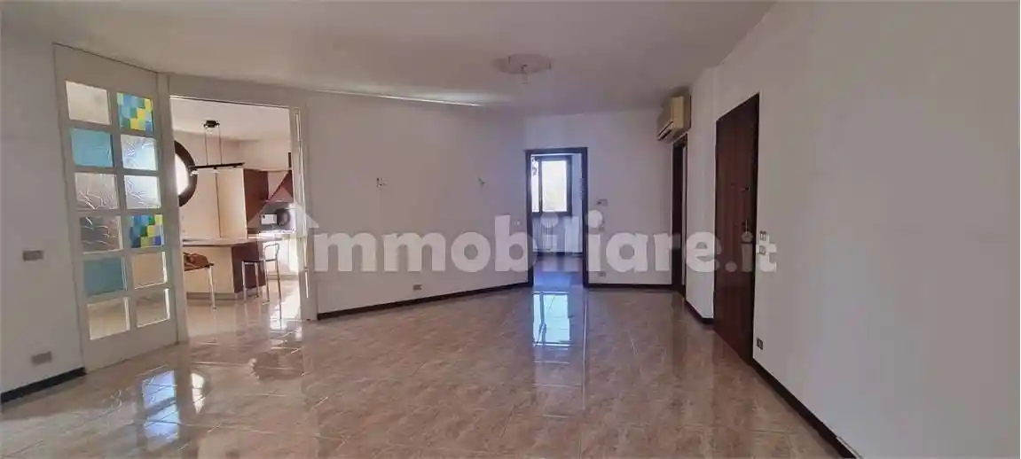 Appartamento in vendita a Piacenza