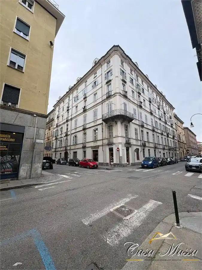 Appartamento in vendita a Torino