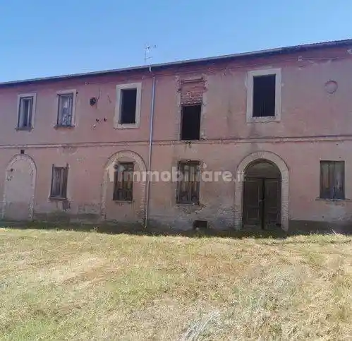 Rustico - Casale in vendita a Magliano de' Marsi
