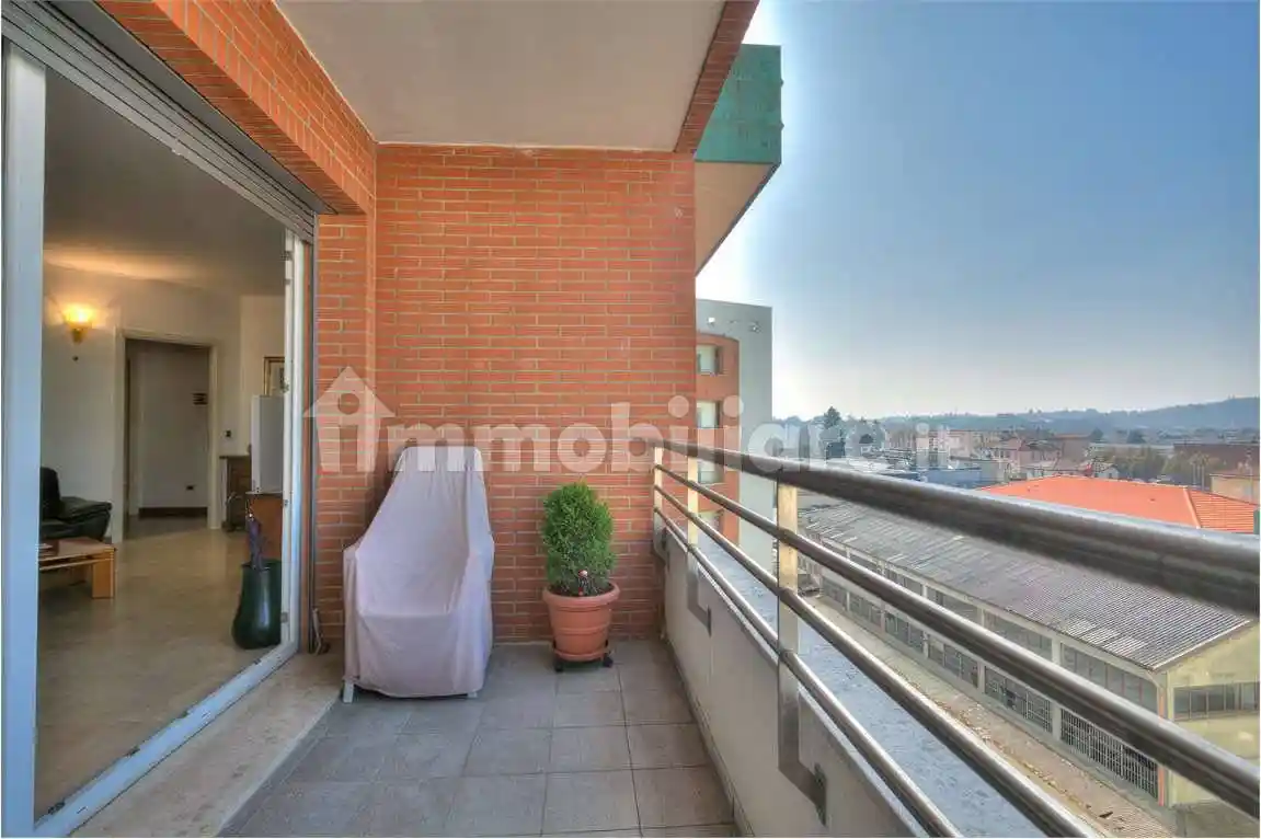 Appartamento in vendita a Como