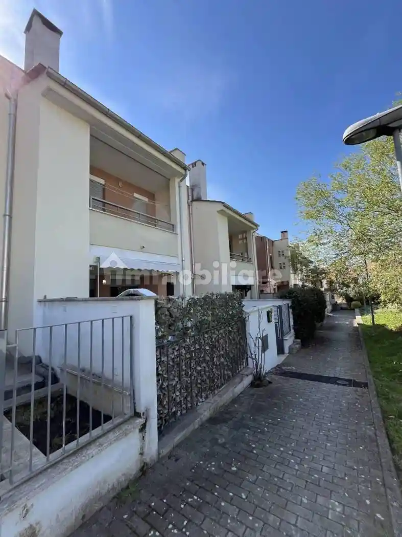 Villetta a schiera in vendita a Albano Laziale