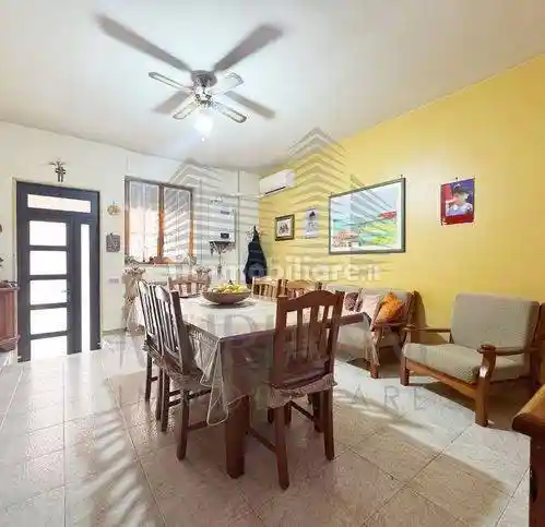 Appartamento in vendita a Sannicandro di Bari