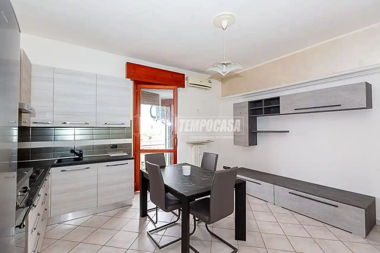 Appartamento in vendita a Pioltello