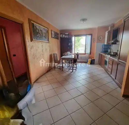 Appartamento in vendita a Casalgrande