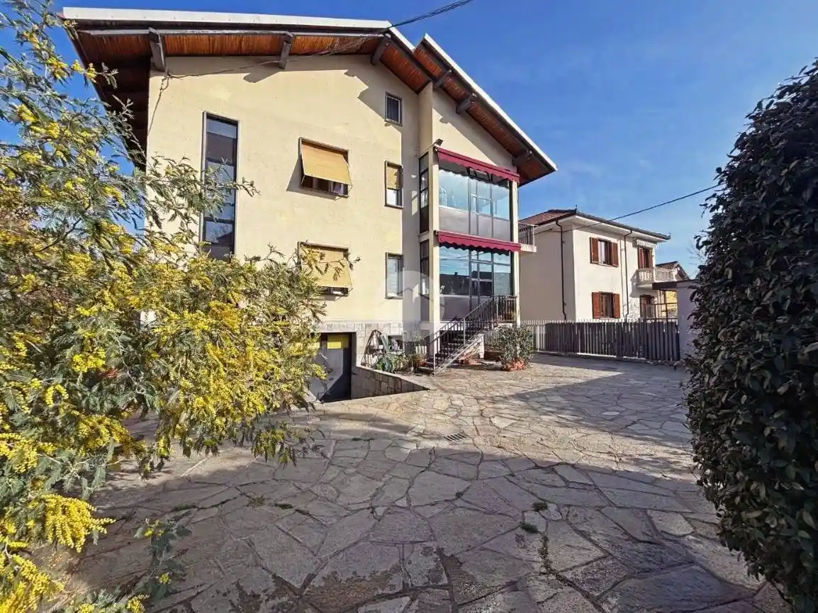 Villa in vendita a Pinerolo