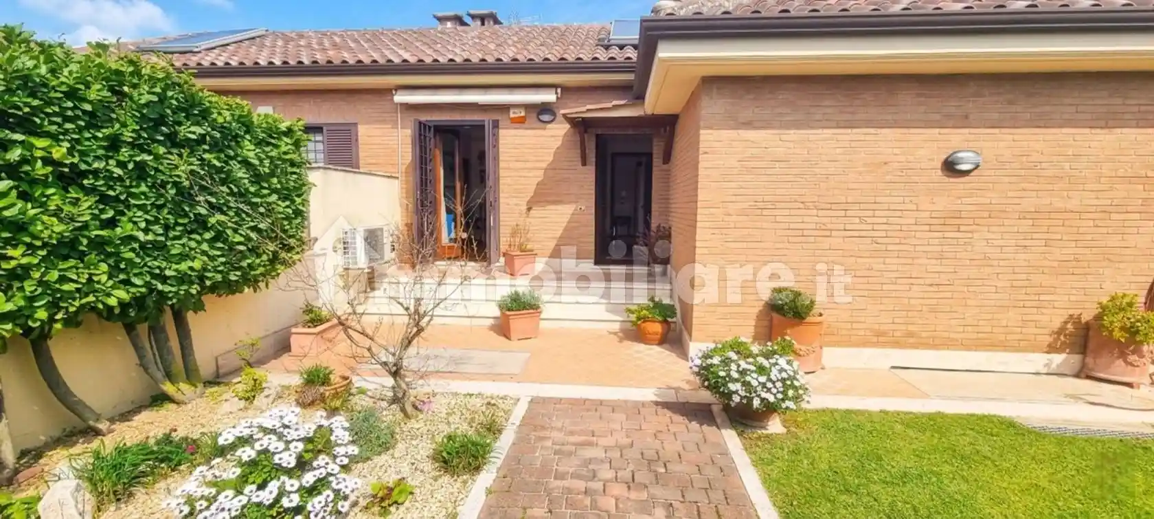 Villa in vendita a Marino