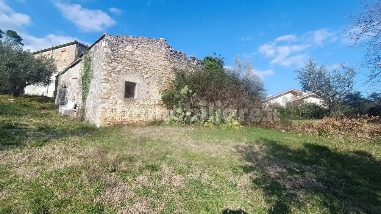 Rustico - Casale in vendita a Veroli