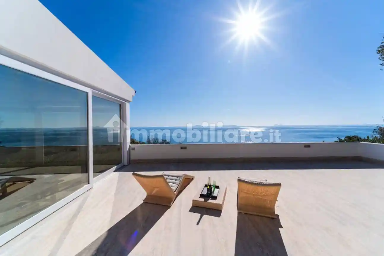 Villa in vendita a San Felice Circeo