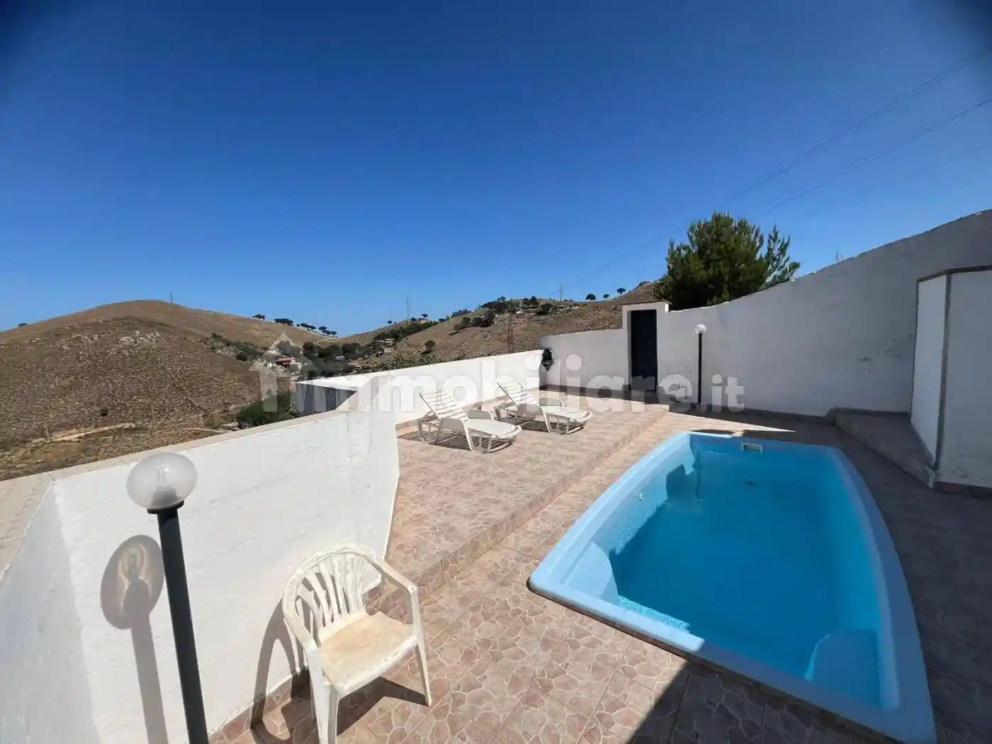 Villa in affitto a Belmonte Mezzagno