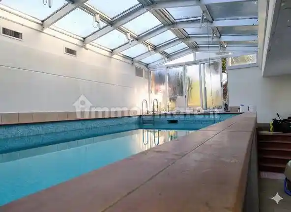 Villa in vendita a Cassano d'Adda