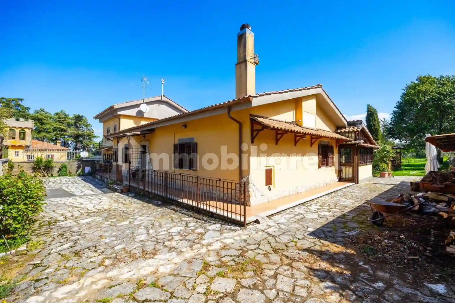 Villa - foto 2