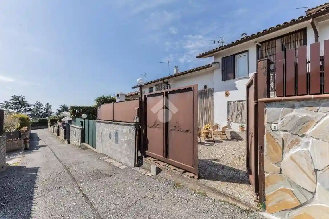 Villetta a schiera - foto 2