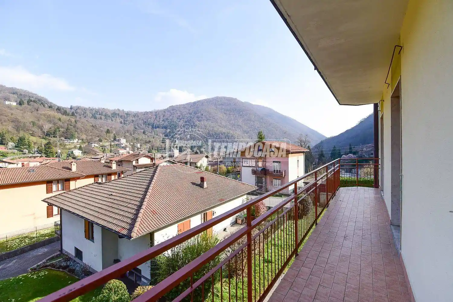 Appartamento in vendita a Barni