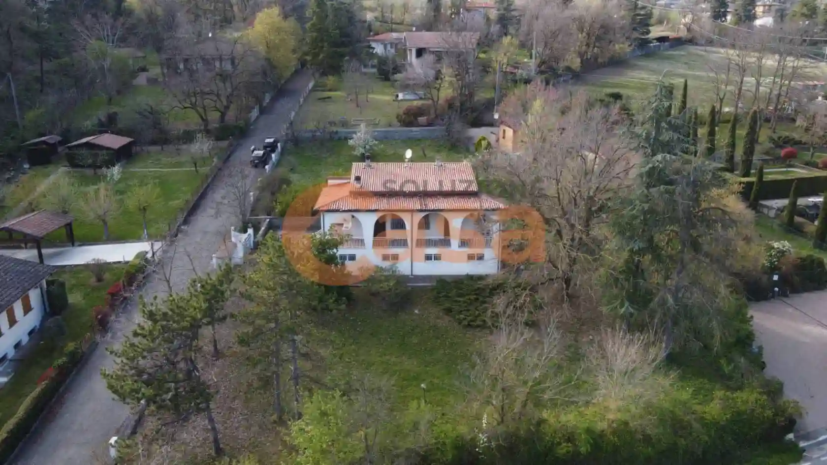 Villa - foto 2