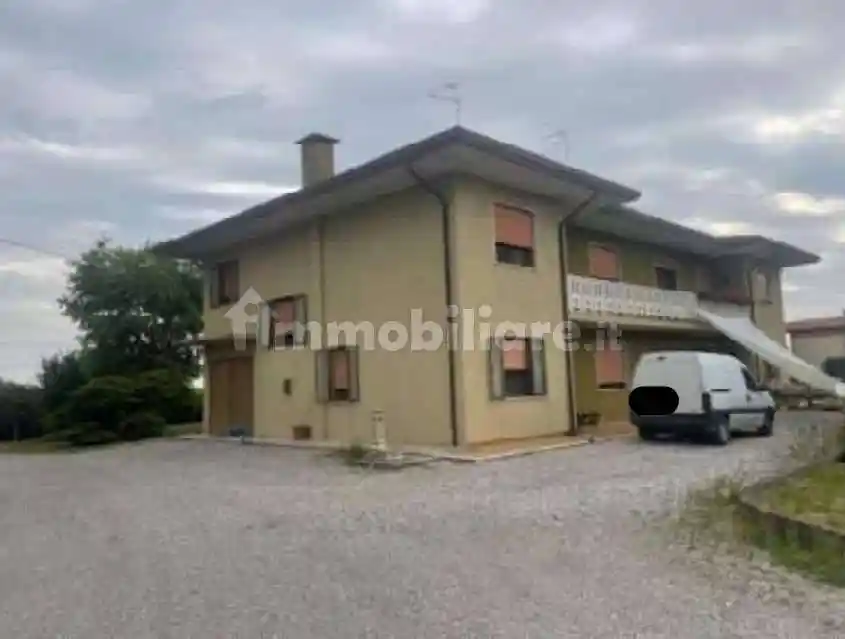 Casa indipendente in vendita a Portogruaro