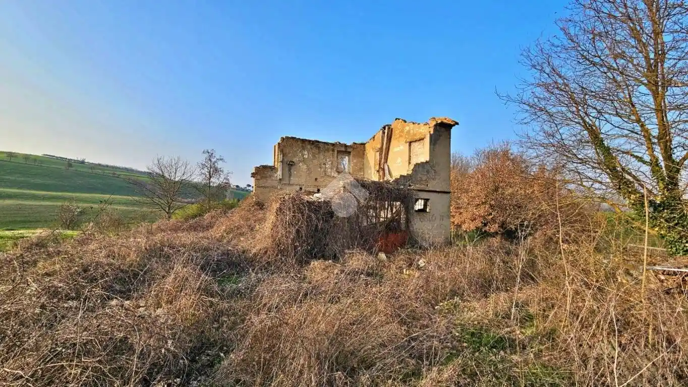 Rustico - Casale in vendita a Saludecio