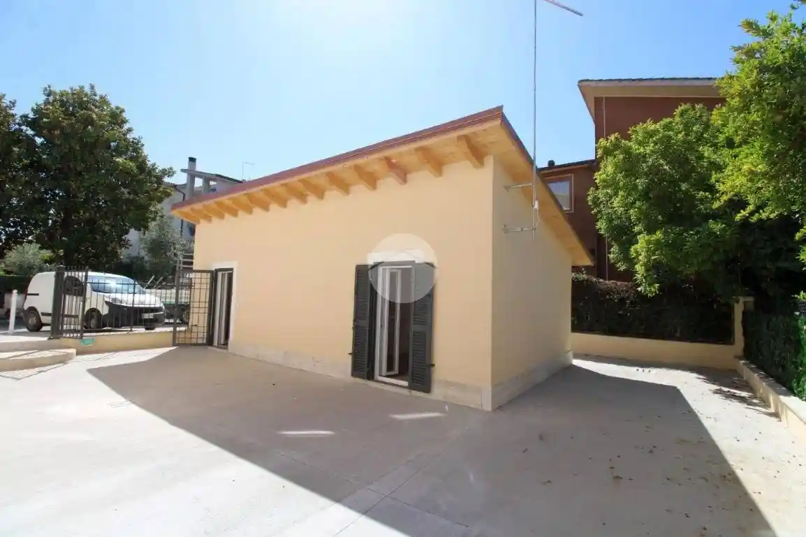 Appartamento in affitto a Fara in Sabina