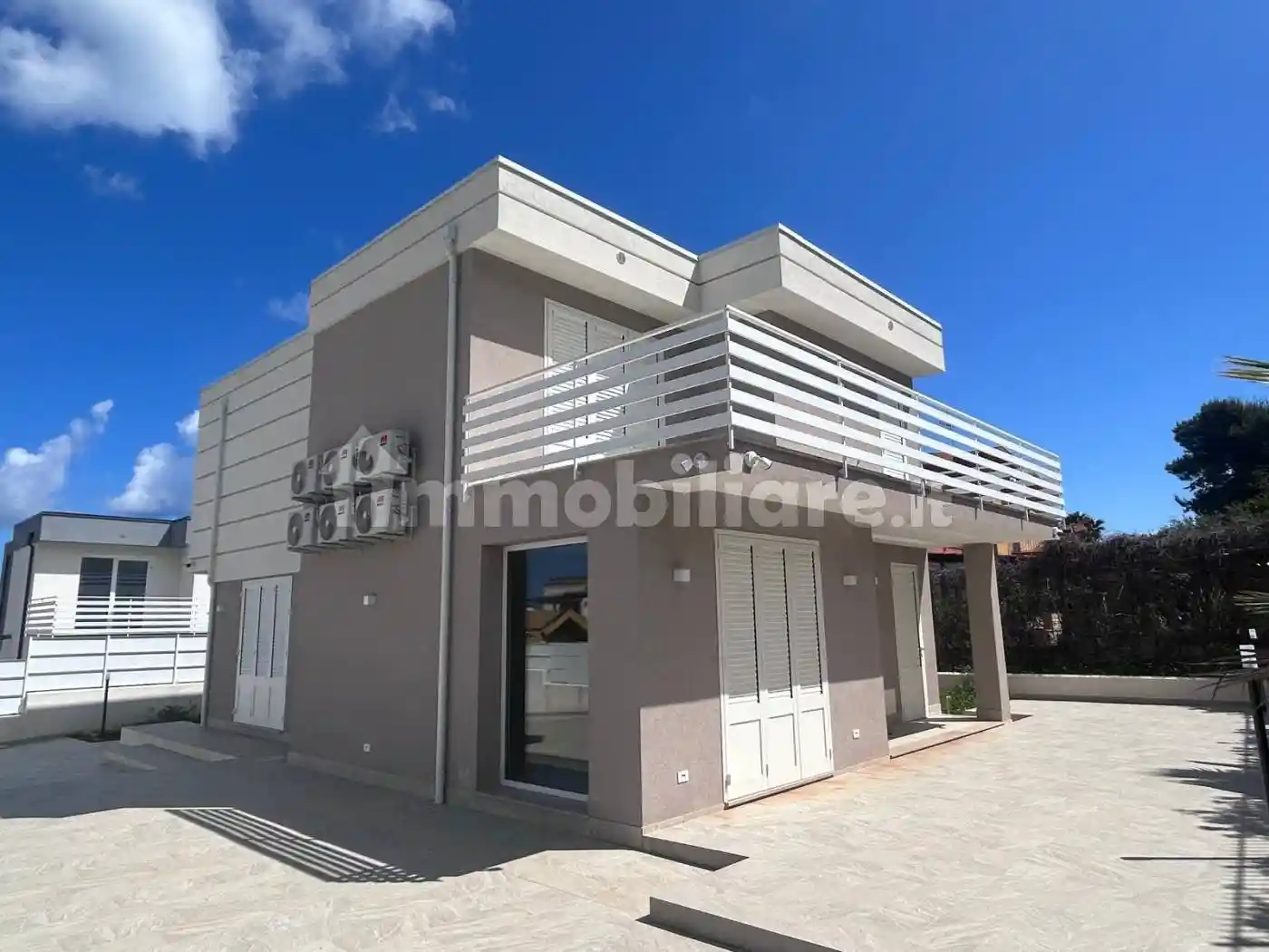 Villa in vendita a Altavilla Milicia