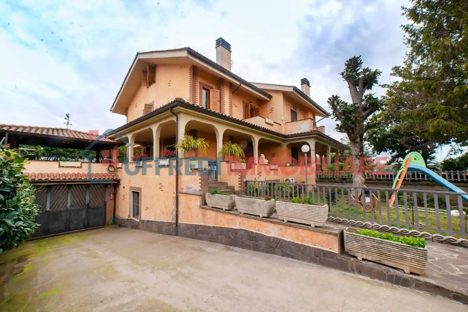 Villa in vendita a Ariccia