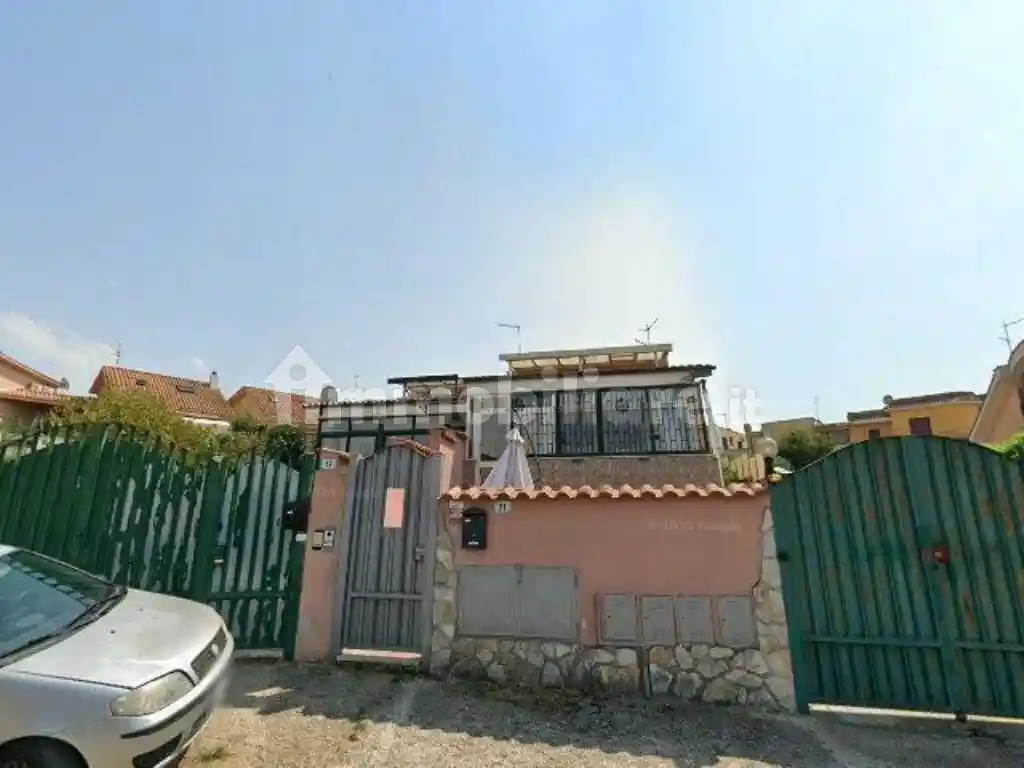 Villa in vendita a Ardea