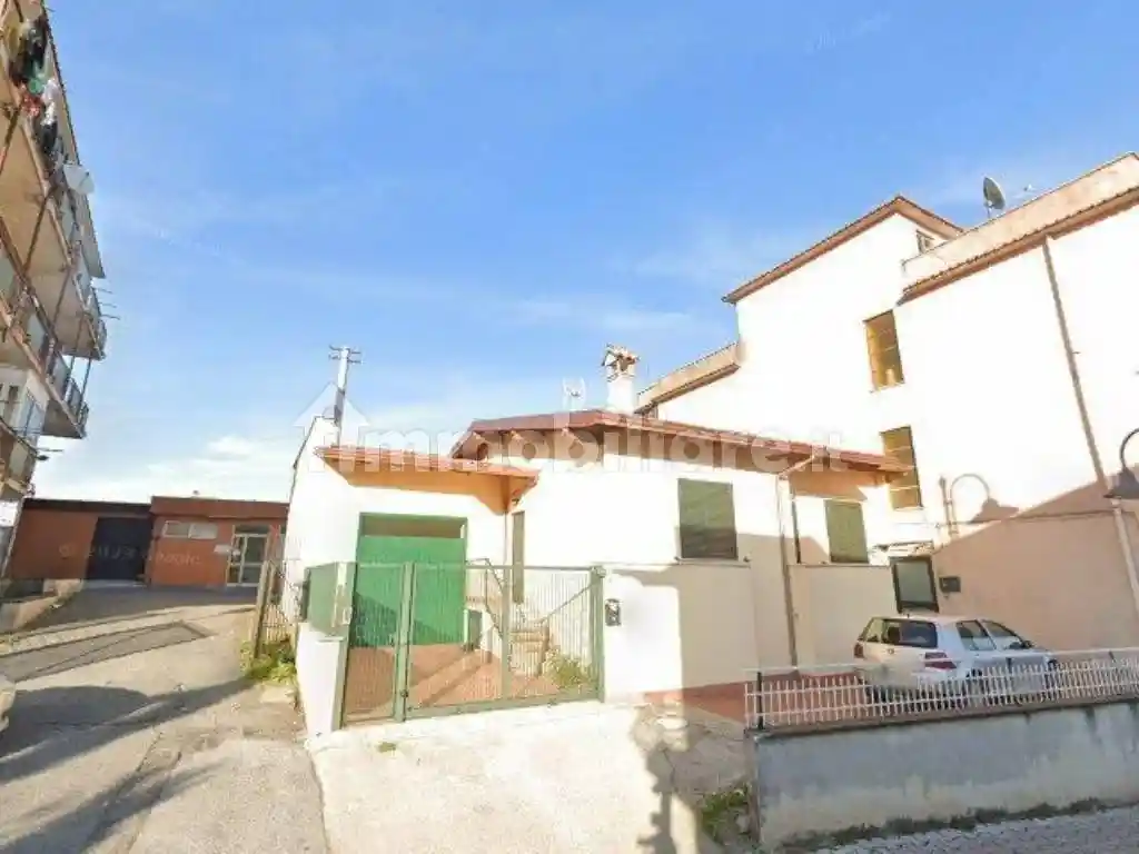 Appartamento in vendita a Lariano