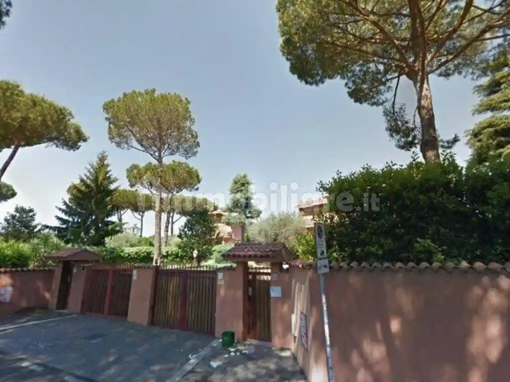 Villa in vendita a Roma