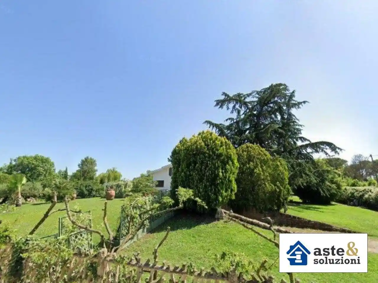Villa in vendita a Palombara Sabina