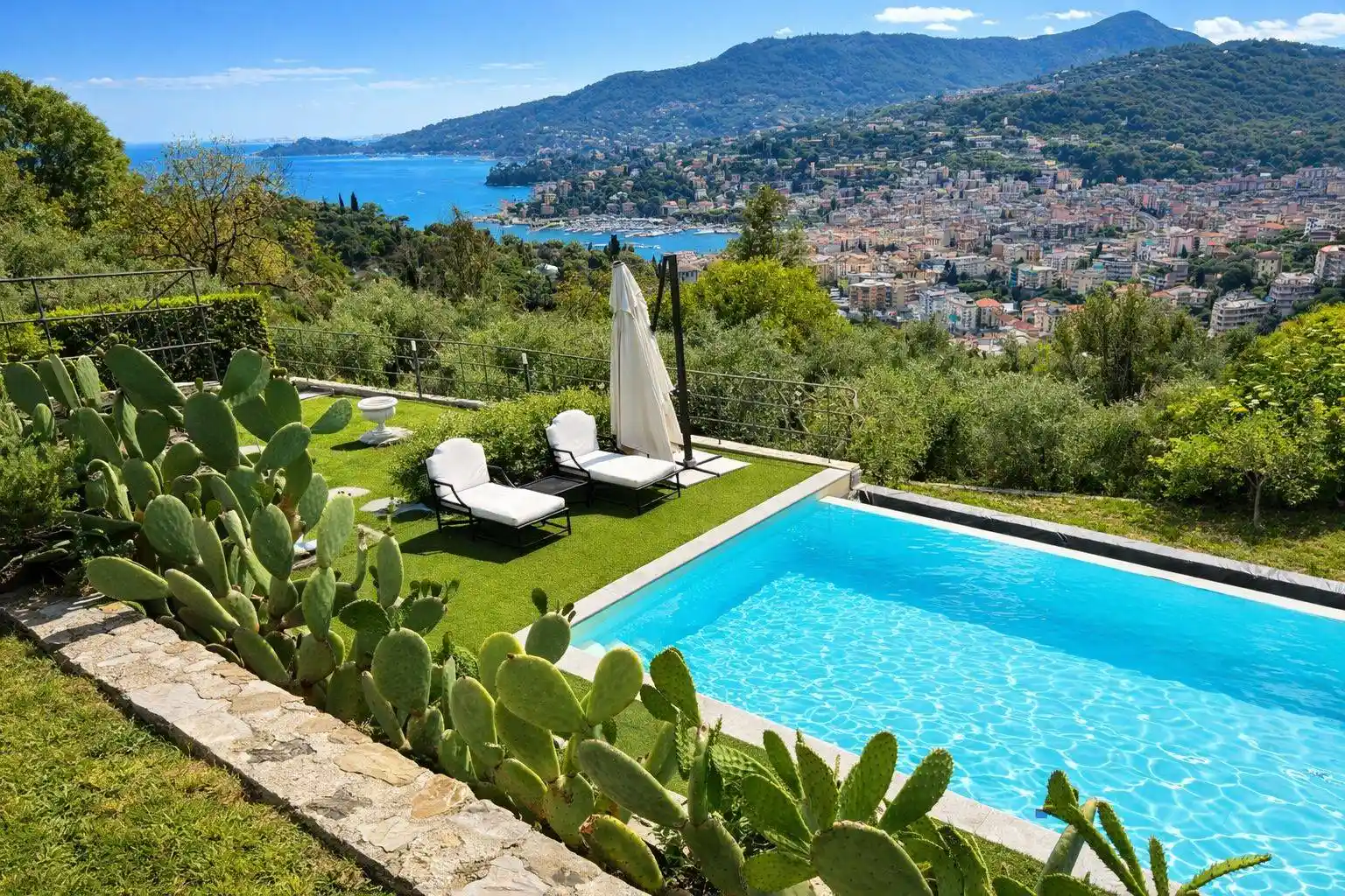 Villa in affitto a Rapallo