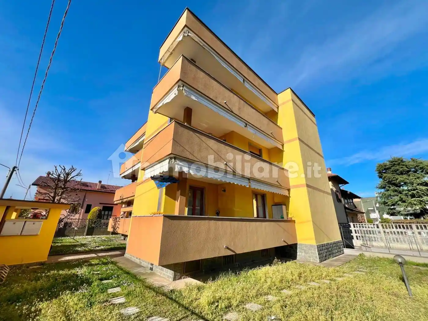 Appartamento in vendita a Uboldo