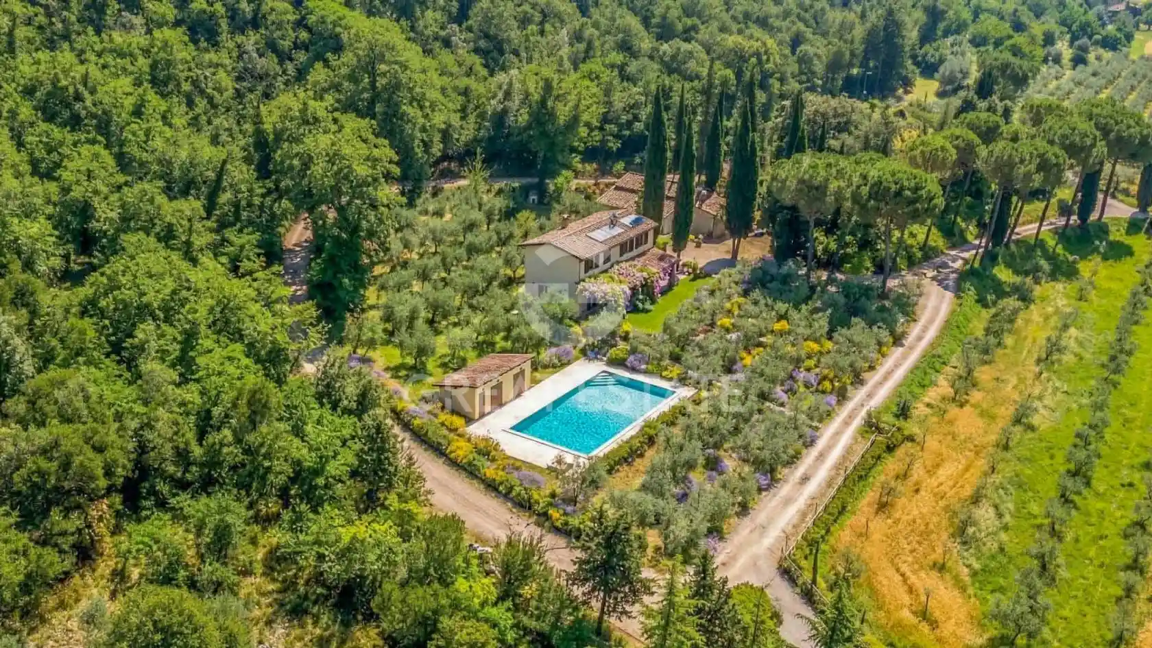 Rustico - Casale in vendita a Corciano