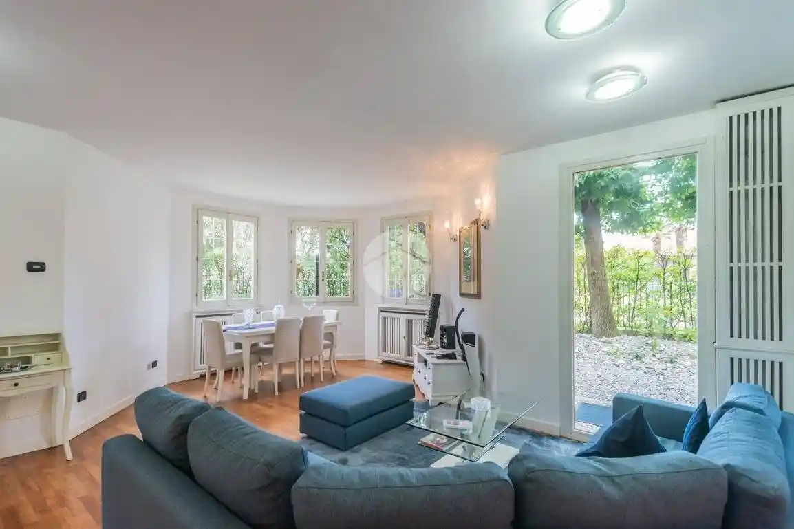 Villa in vendita a Biassono