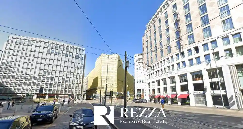 Palazzo - Edificio in vendita a Milano