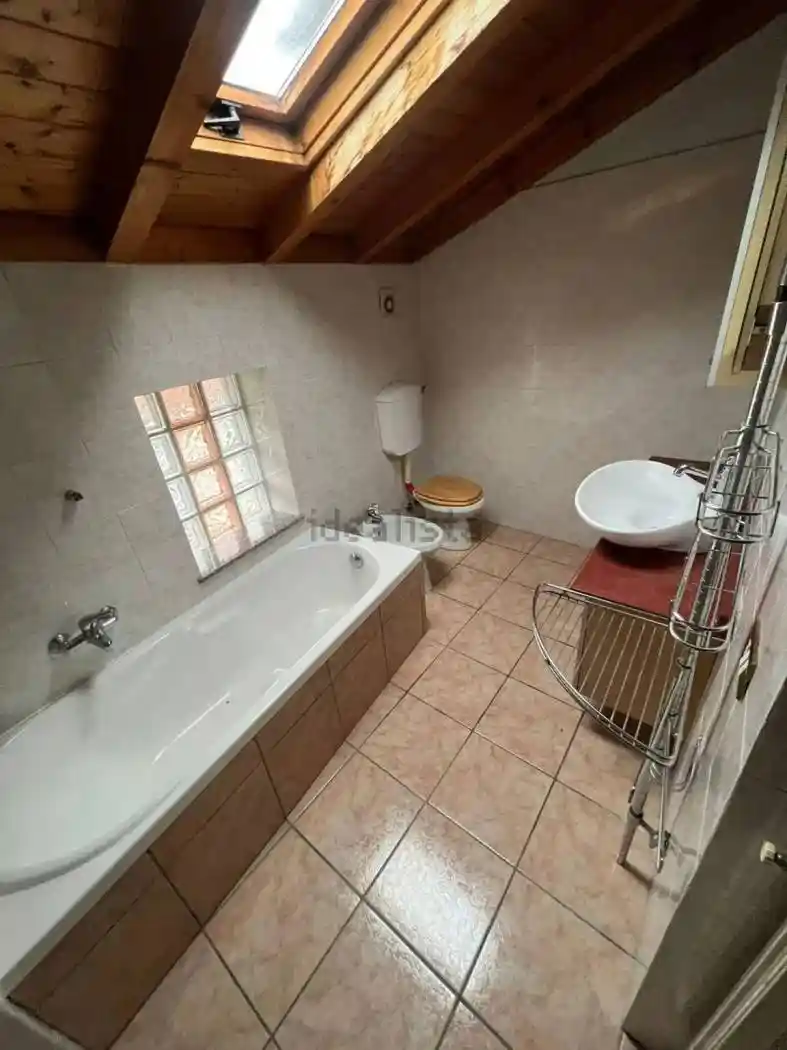 Villa in vendita a Bastida Pancarana