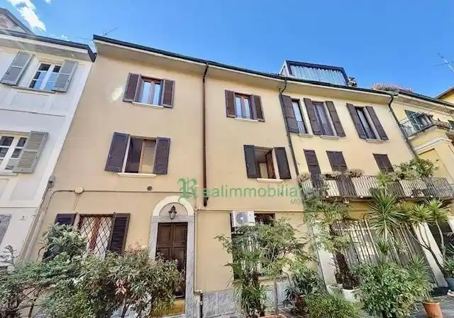 Appartamento in affitto a Monza