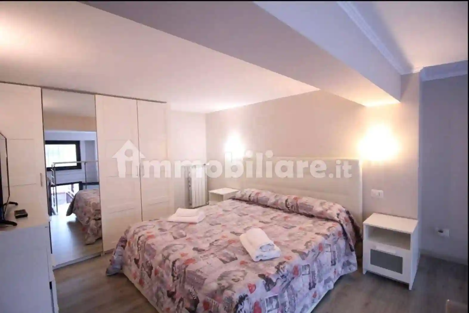 Loft - foto 4