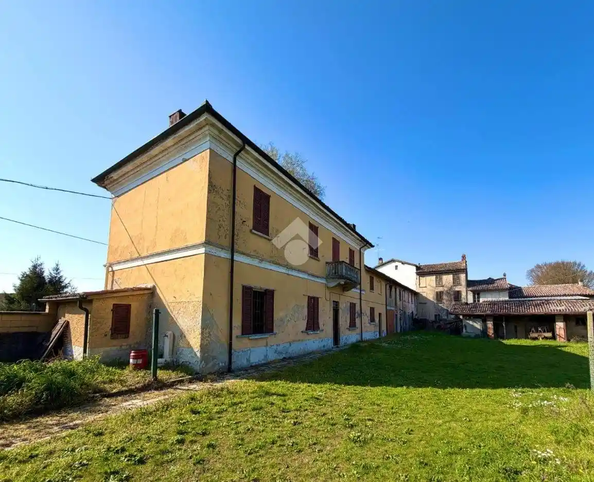 Casa indipendente in vendita a Broni