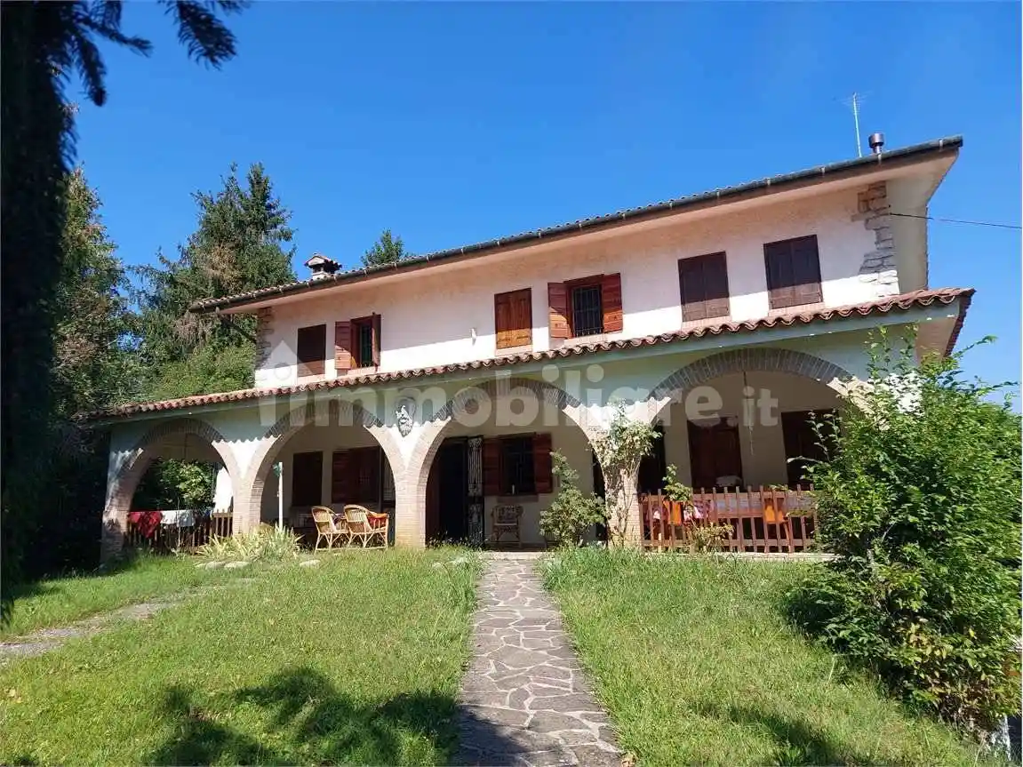 Villa in vendita a Farra di Soligo