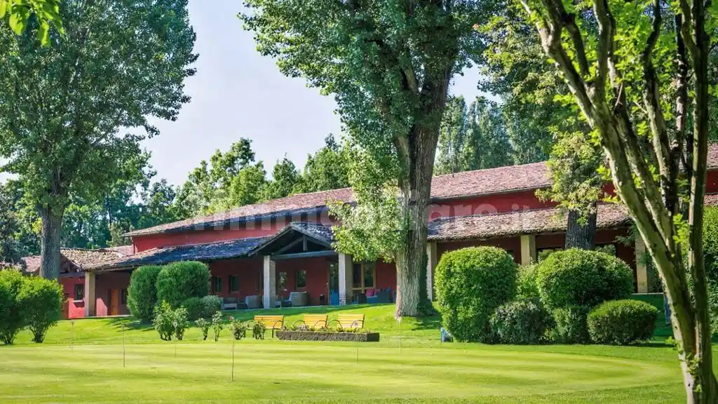 Villa in vendita a Tribiano