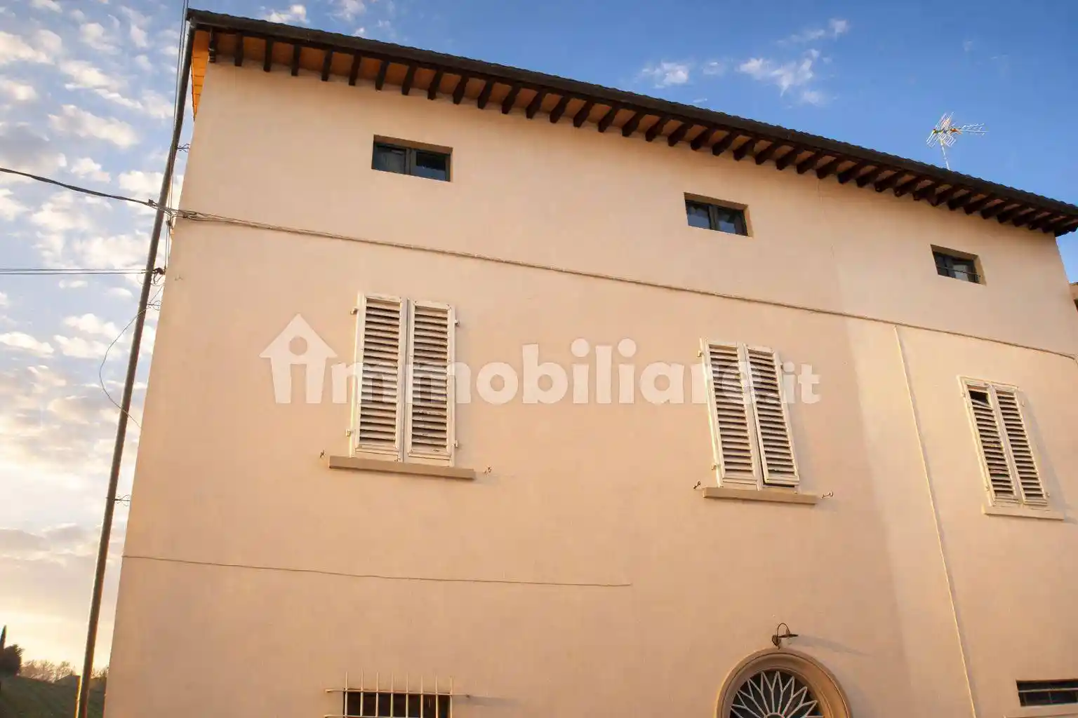 Casa indipendente in vendita a Cerreto Guidi