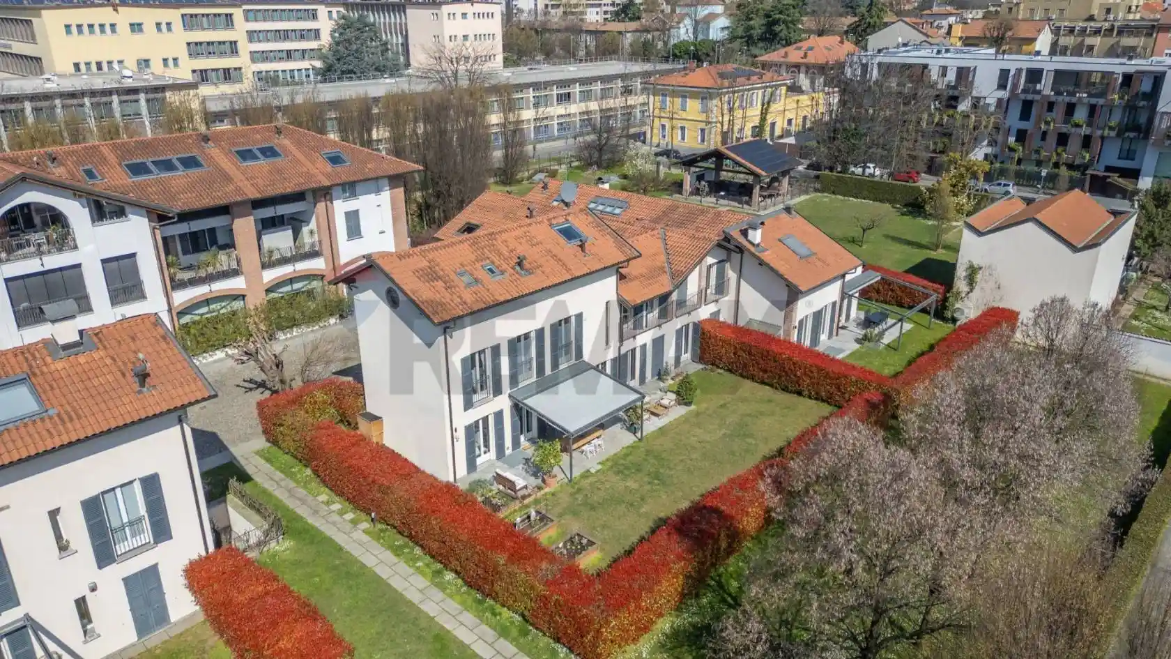 Appartamento in vendita a Monza