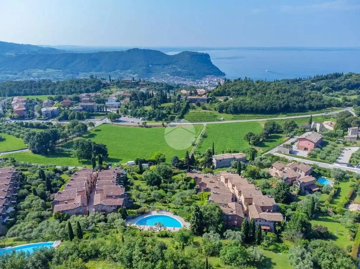 Appartamento in vendita a Costermano sul Garda