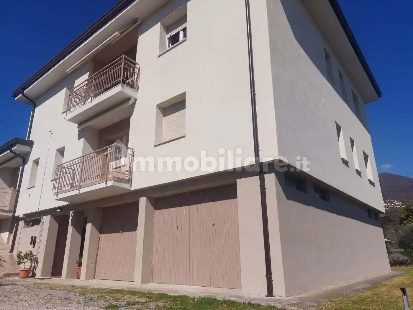 Appartamento in vendita a Roè Volciano