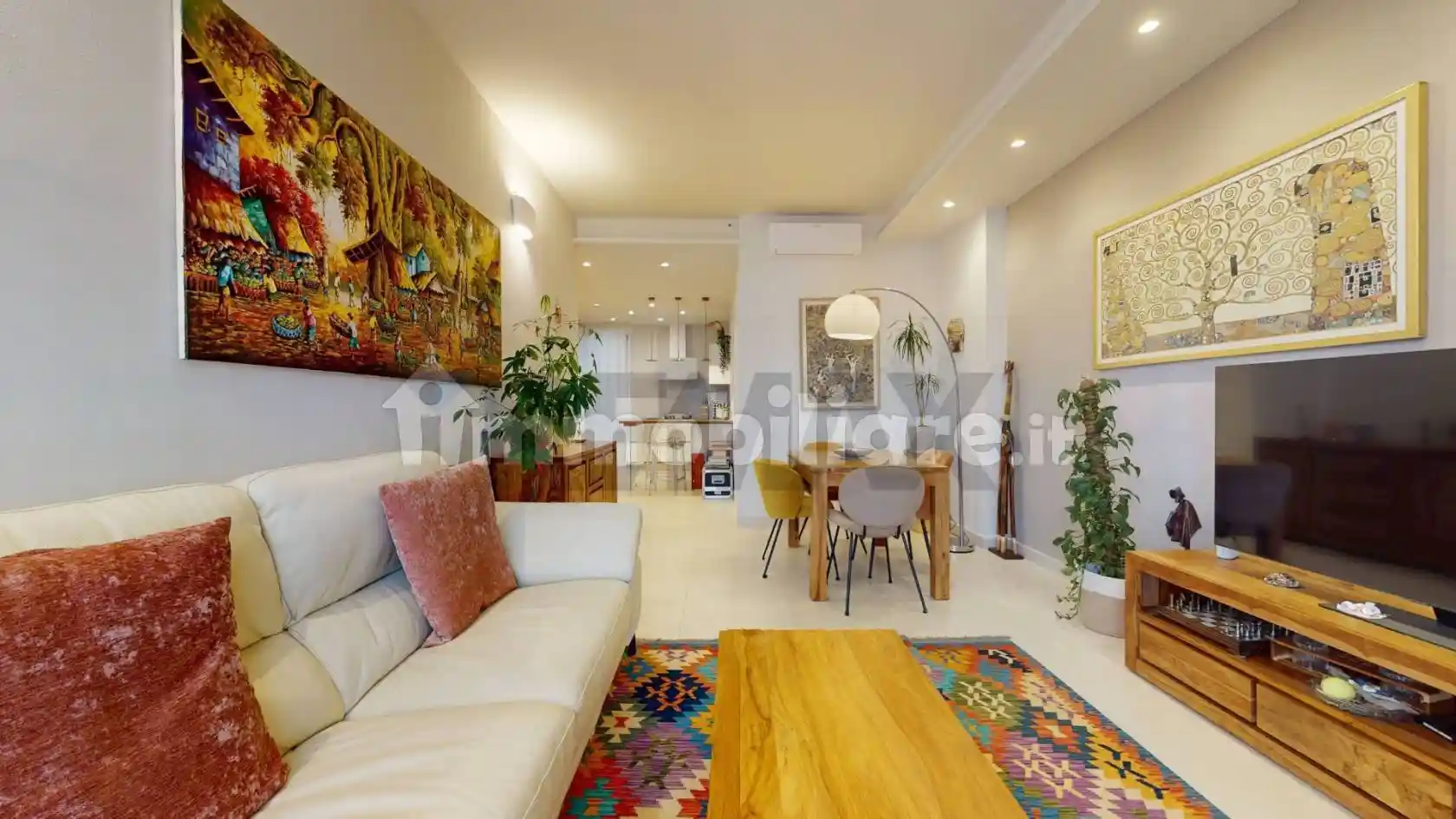 Appartamento in vendita a Viareggio