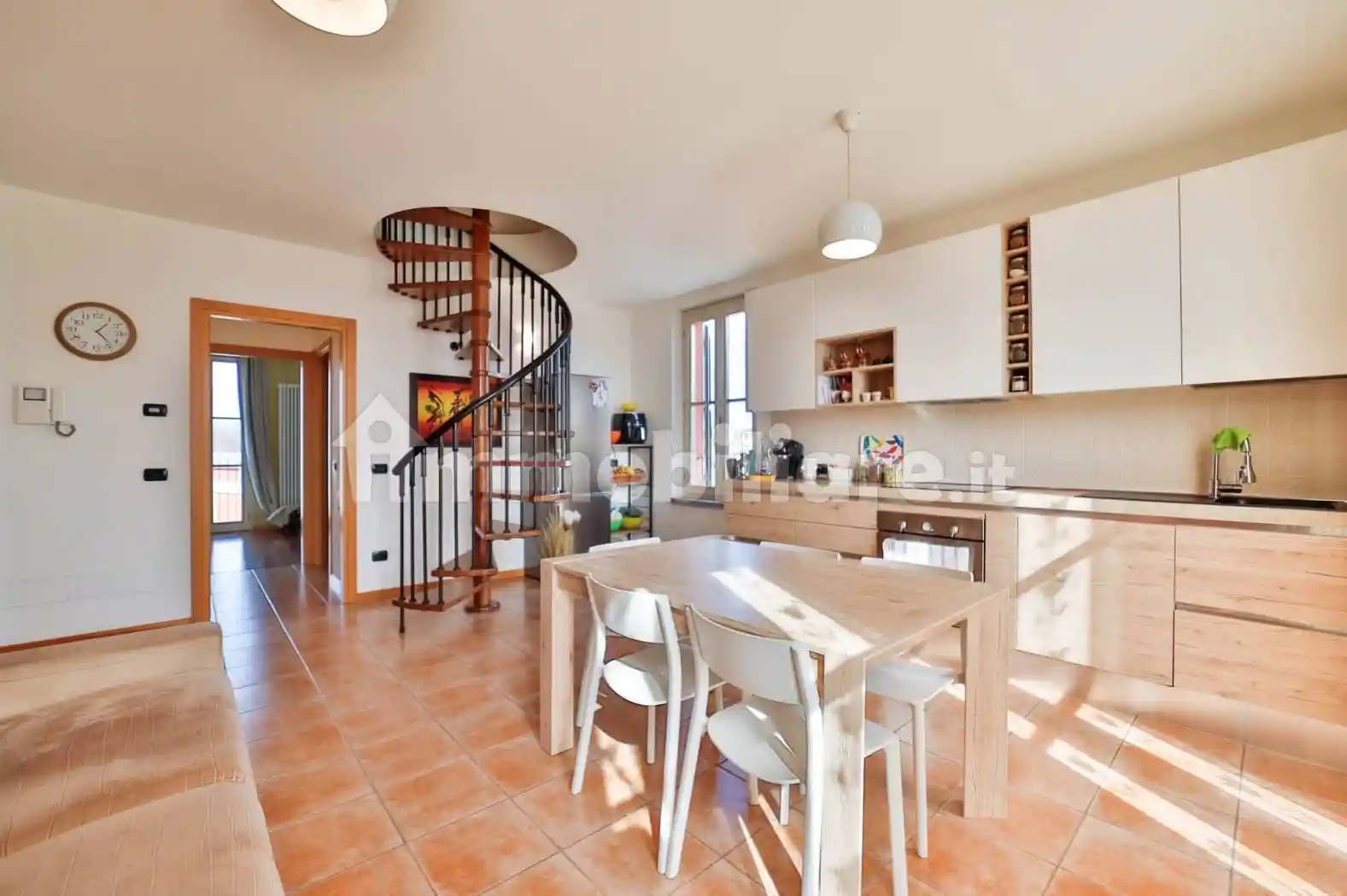 Appartamento in vendita a Sulbiate