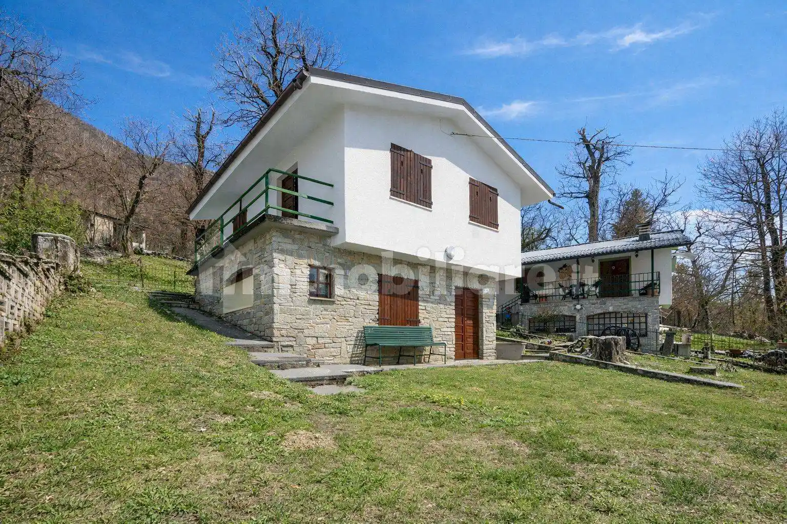 Casa indipendente in vendita a Demonte